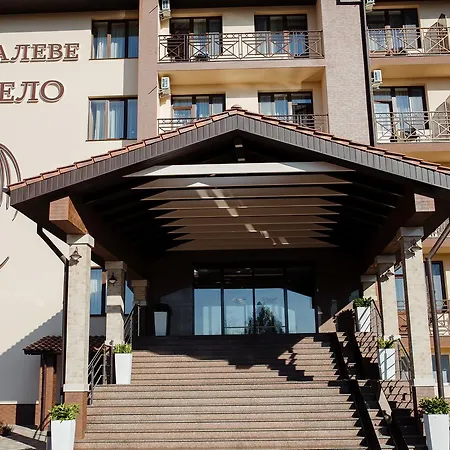 Kryshtaleve Dzherelo Rezort Soločin